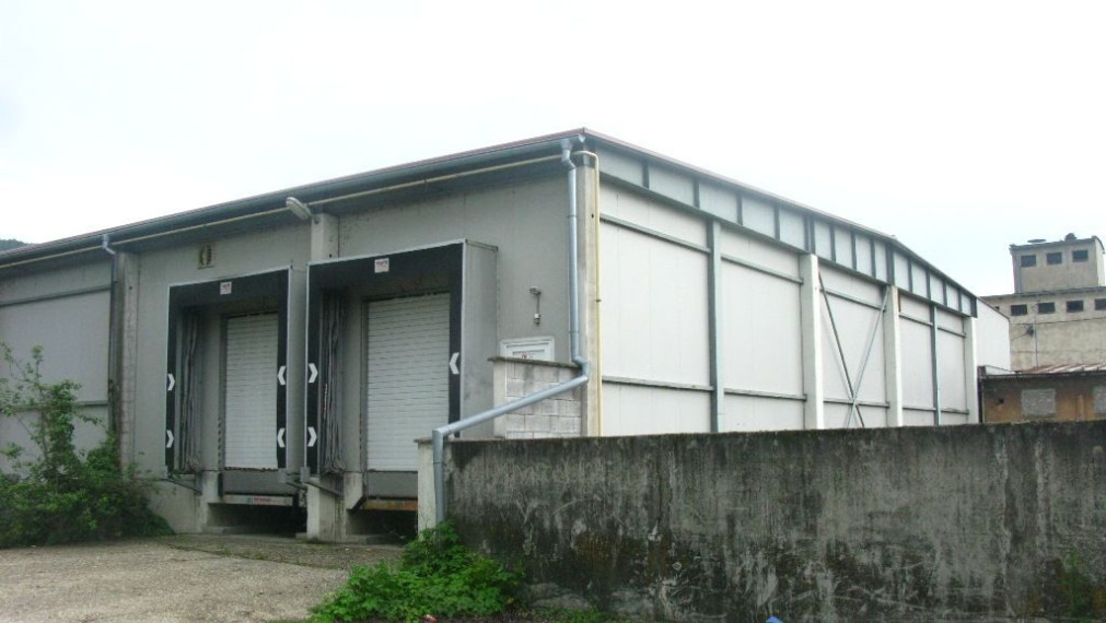 NA PRENÁJOM, areál - prevádzkový objekt s vlastným dvorom a parkoviskom,  Dolné Vestenice.