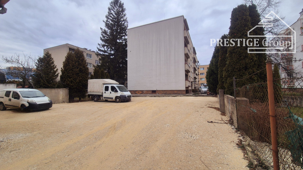 Zaparkuj V Pohode - Prenájom Parkovacích Miest ✨