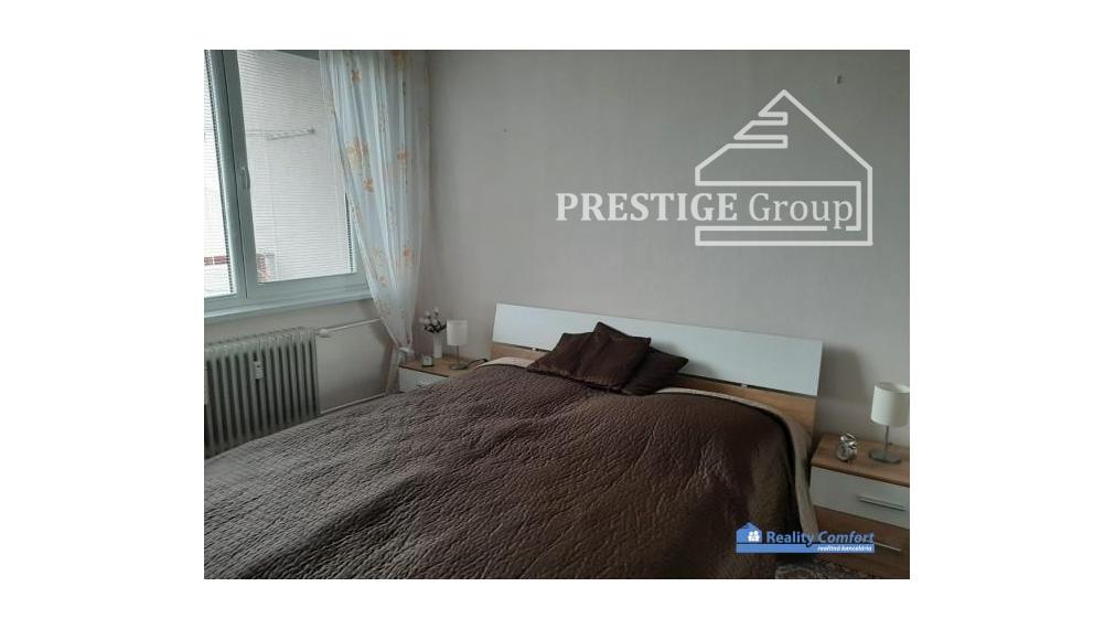 Priestranný 2-izbový byt s 2 balkónmi