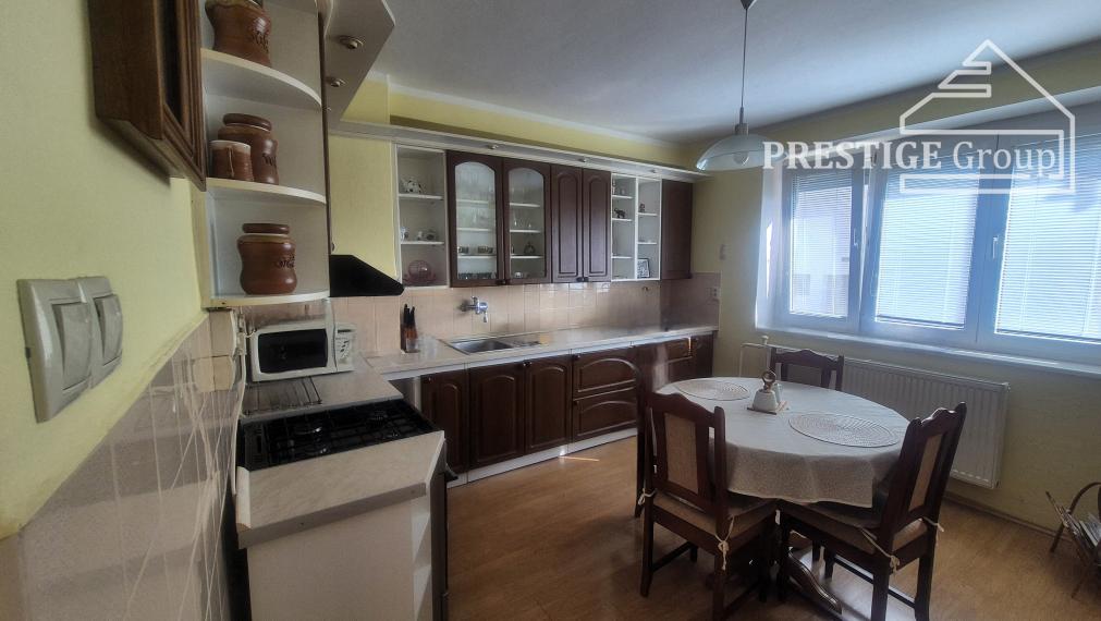 Rodinný dom s veľkým pozemkom v obci Dulov, okres Ilava