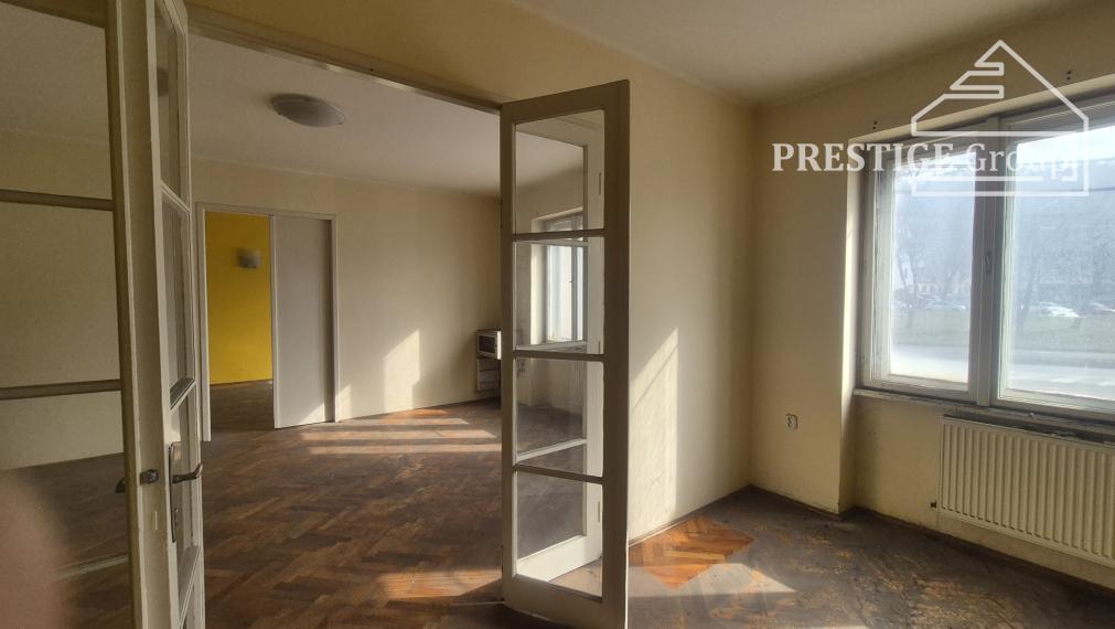 PREDAJ PRIESTRANNÉHO 4-IZBOVÉHO BYTU 126 m² – centrum TRENČÍN