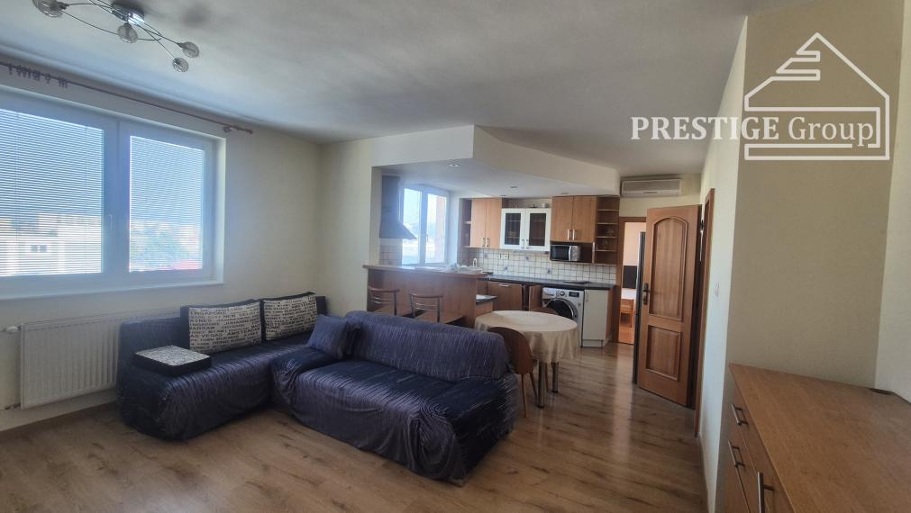 3 izbový byt, klimatizácia, garáž, Bavlnárska ulica, Trenčín