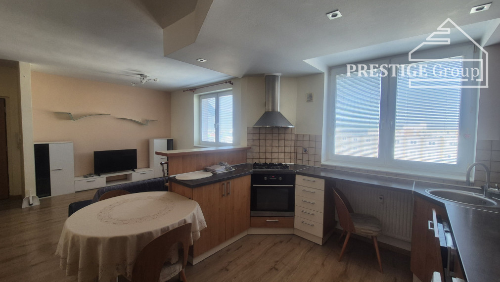 3 izbový byt, klimatizácia, garáž, Bavlnárska ulica, Trenčín