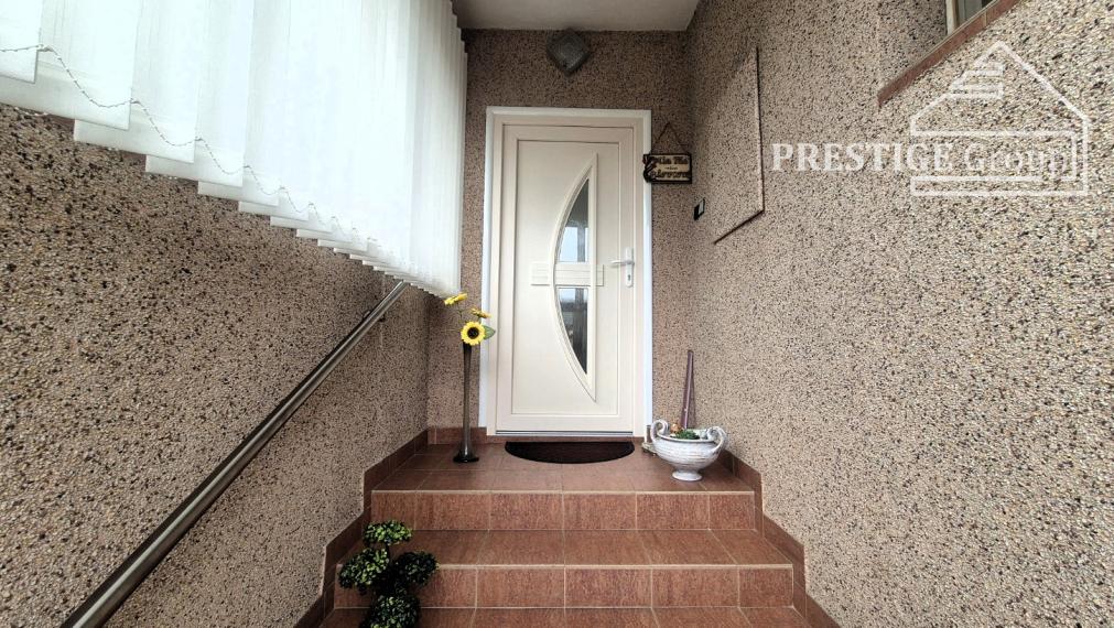 Rodinný dom s veľkým pozemkom – Dulov (okres Ilava)