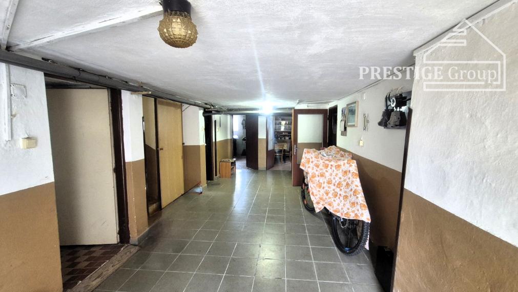 Rodinný dom s veľkým pozemkom – Dulov (okres Ilava)