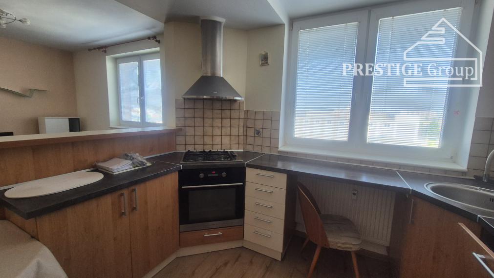 Zariadený 3‑izbový byt s klimatizáciou a garážou – Trenčín