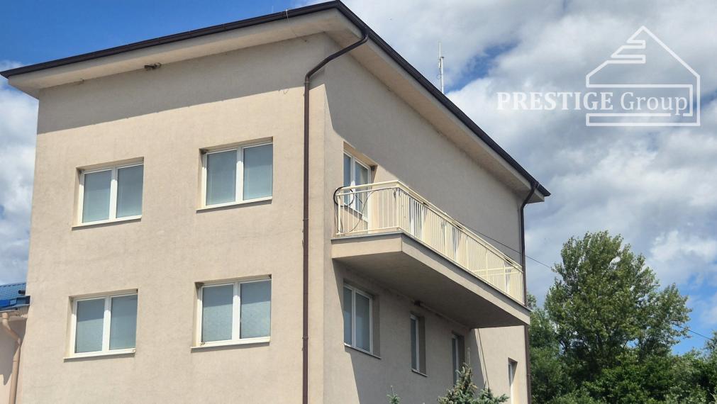 3‑izbový byt v Drietome, balkón, parkovanie v areáli