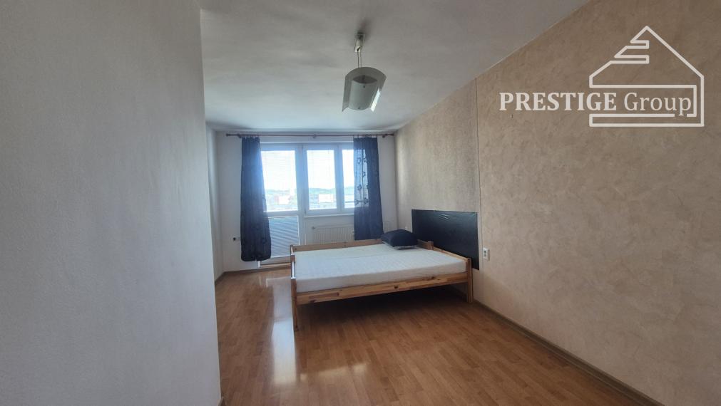 Zariadený 3‑izbový byt s klimatizáciou a garážou – Trenčín