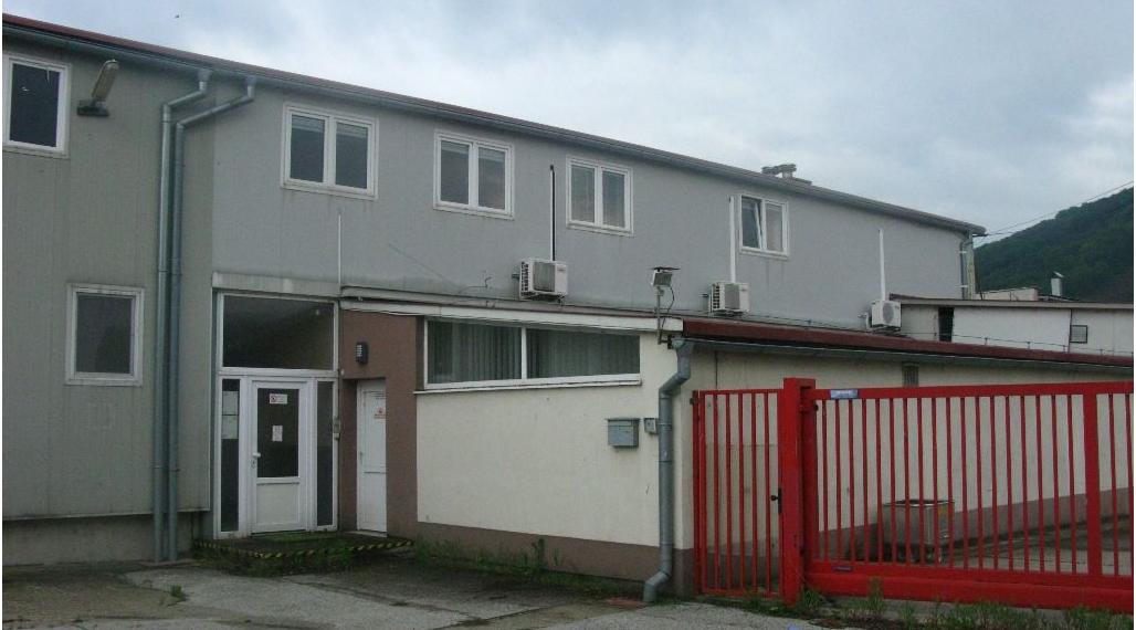 NA PRENÁJOM, areál - prevádzkový objekt s vlastným dvorom a parkoviskom,  Dolné Vestenice.