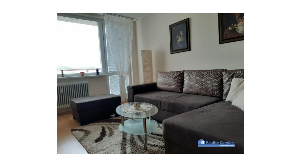 Priestranný 2-izbový byt s 2 balkónmi