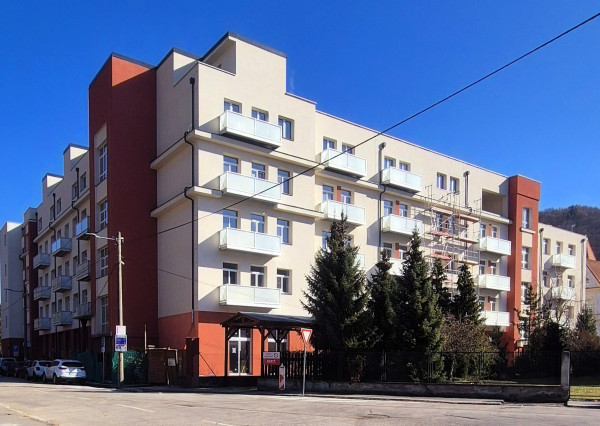 Hľadáte útulný byt pre seba v srdci kúpeľného mesta? Byt 04