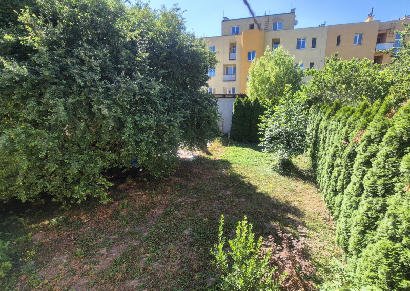 Priestranný 4 izbový byt - Hurbanova ulica, Sihoť I, Trenčín